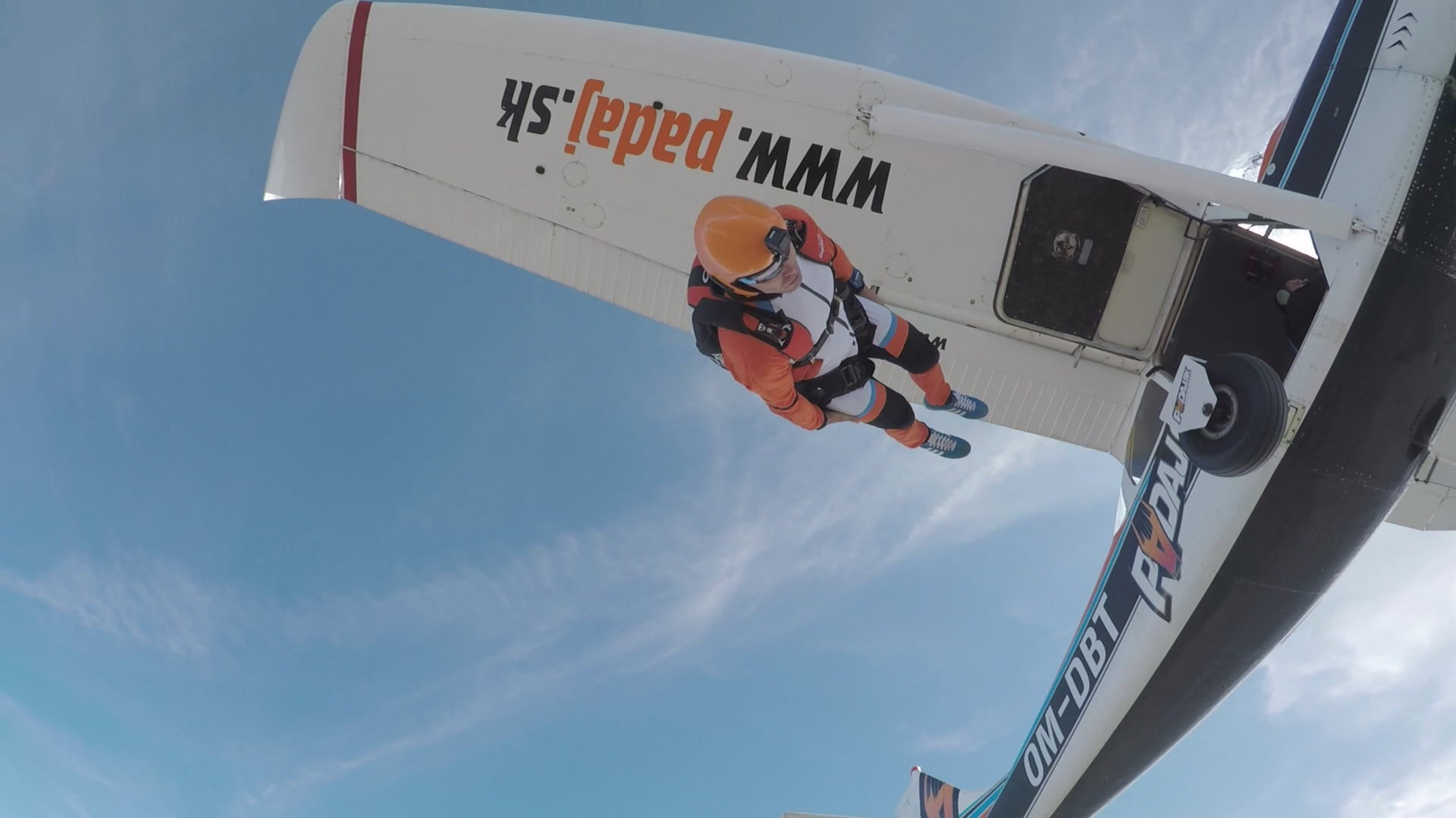 Letecký pohľad na letisko Očová